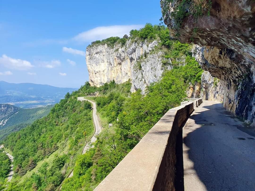L'Echevine En Vercors Échevis Kültér fotó